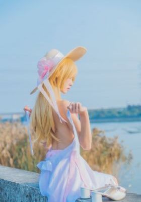 欧美ins女装优雅_国产剧全集在线观看